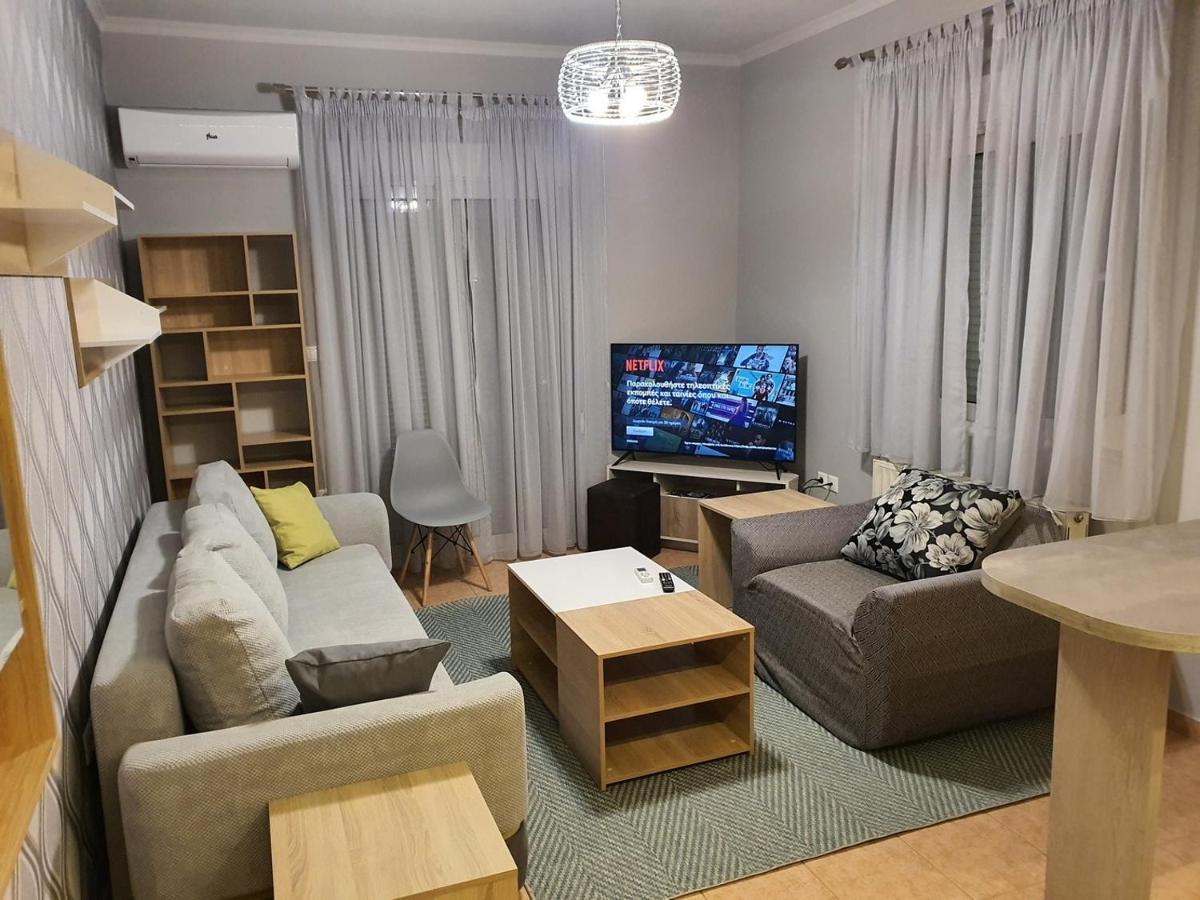 Theos Apartment أليكسانثيربوليس المظهر الخارجي الصورة