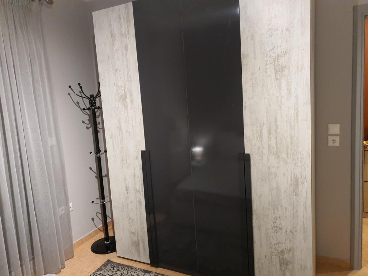 Theos Apartment أليكسانثيربوليس المظهر الخارجي الصورة