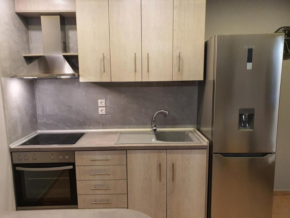 Theos Apartment أليكسانثيربوليس المظهر الخارجي الصورة