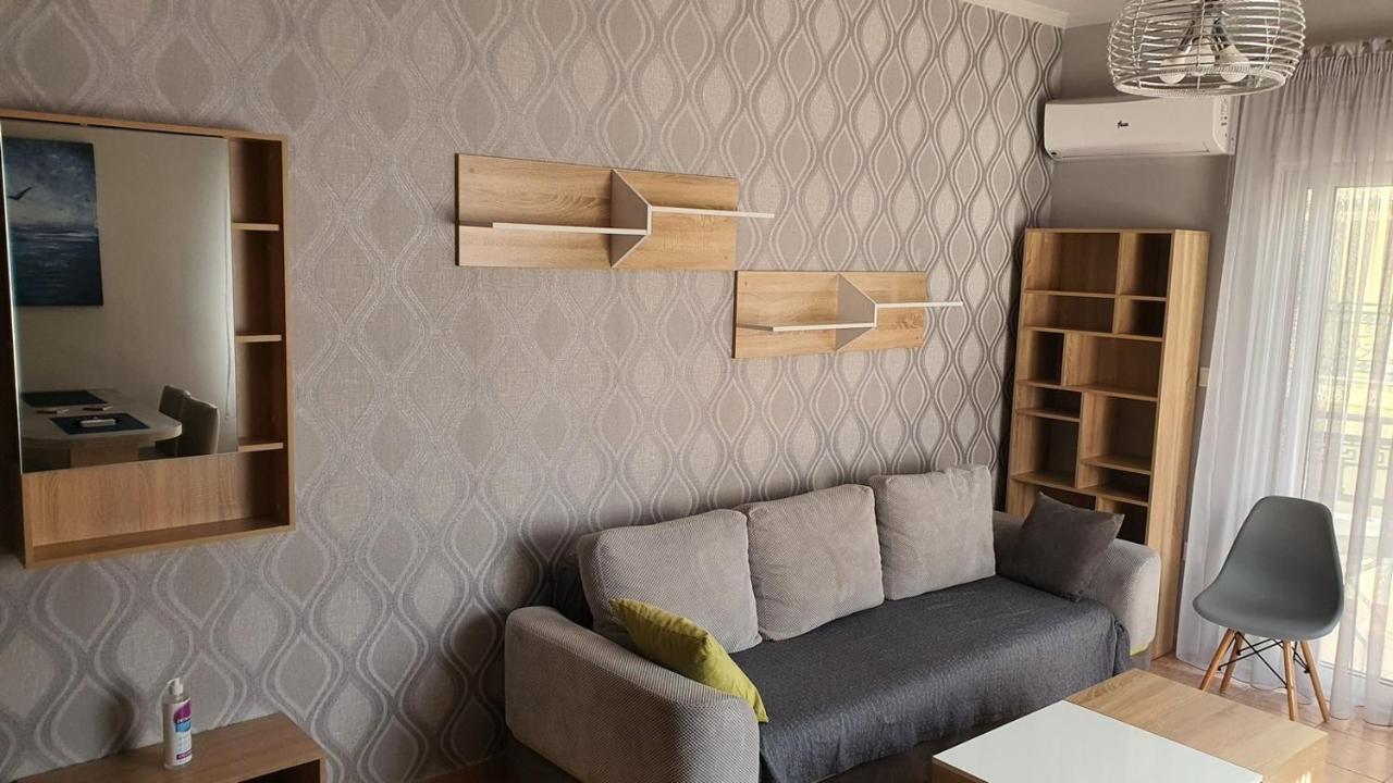 Theos Apartment أليكسانثيربوليس المظهر الخارجي الصورة