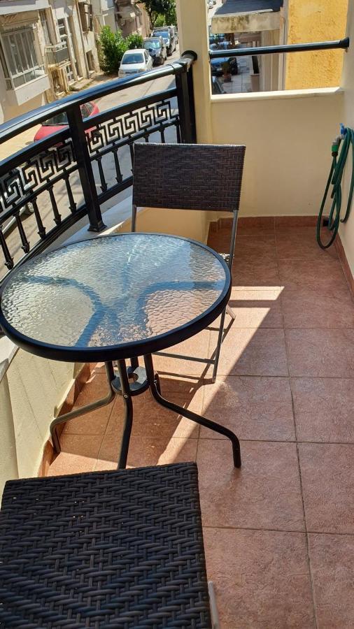 Theos Apartment أليكسانثيربوليس المظهر الخارجي الصورة