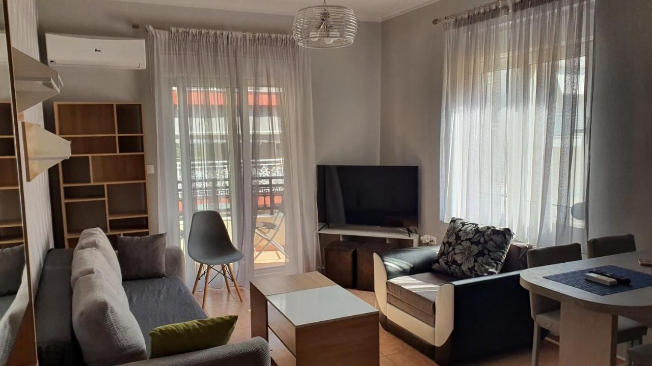 Theos Apartment أليكسانثيربوليس المظهر الخارجي الصورة