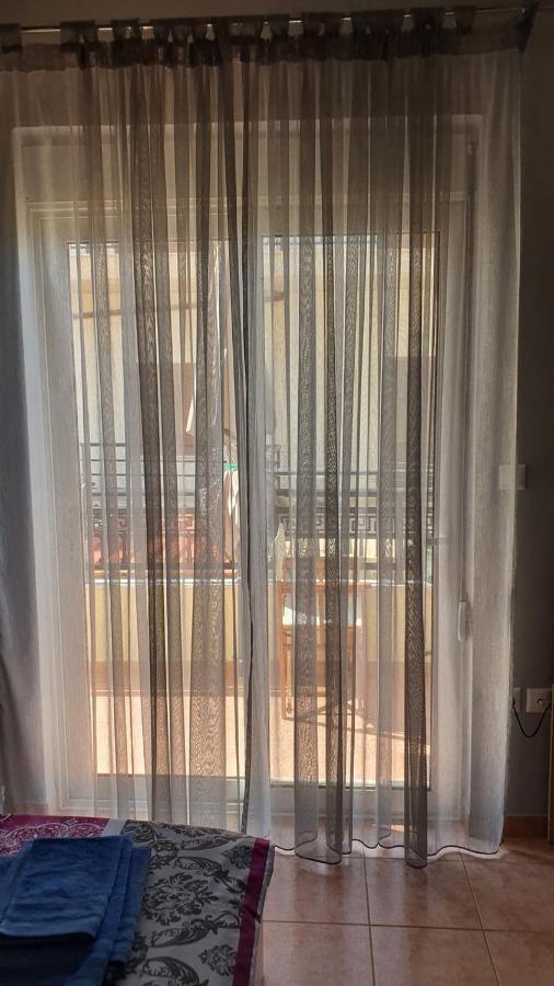 Theos Apartment أليكسانثيربوليس المظهر الخارجي الصورة